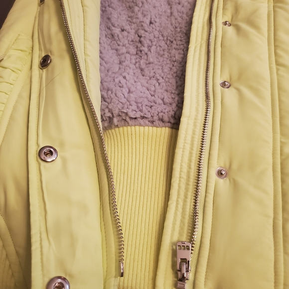 Lorna Janes womans vest - Picture 11 of 11